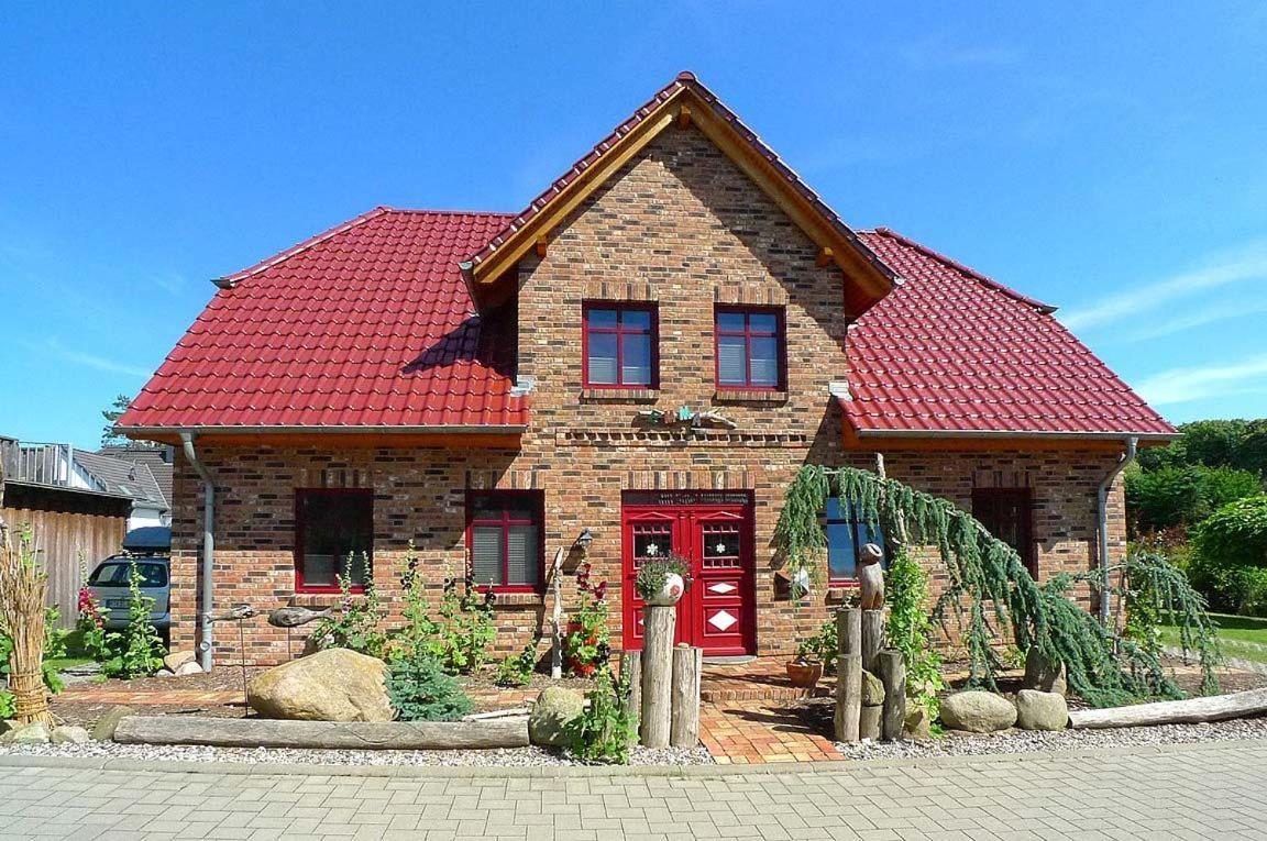 Villa Haus Emma Wf-03 Rechte Haushaelfte Wustrow  Exterior foto